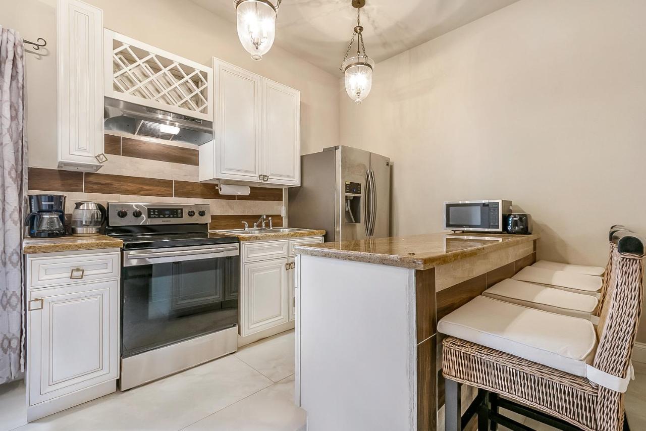 St Charles Spacious Condo In The Heart Of The City New Orleans Dış mekan fotoğraf
